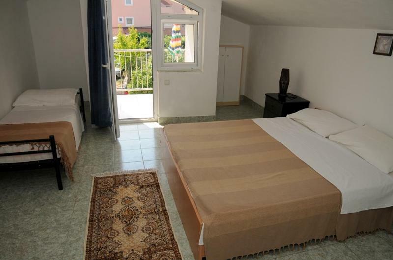 Apartmani Kovacic Murter Eksteriør billede